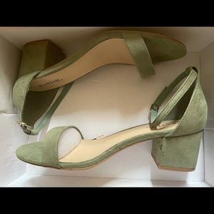 JustFab Dress Sandals Sage Size 8